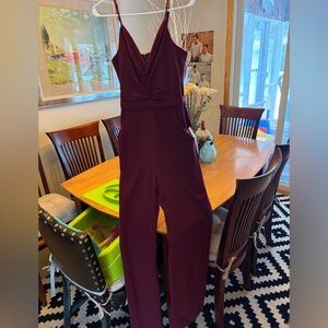 NWT $248 Dress the Population Burgundy Jumpsuit. Pockets. Ruched Bust. Sz Small